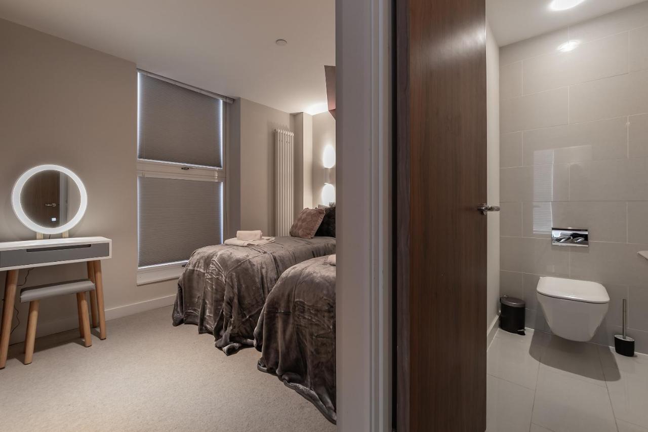 The Diamond Suite at MK City Centre Milton Keynes Exterior photo